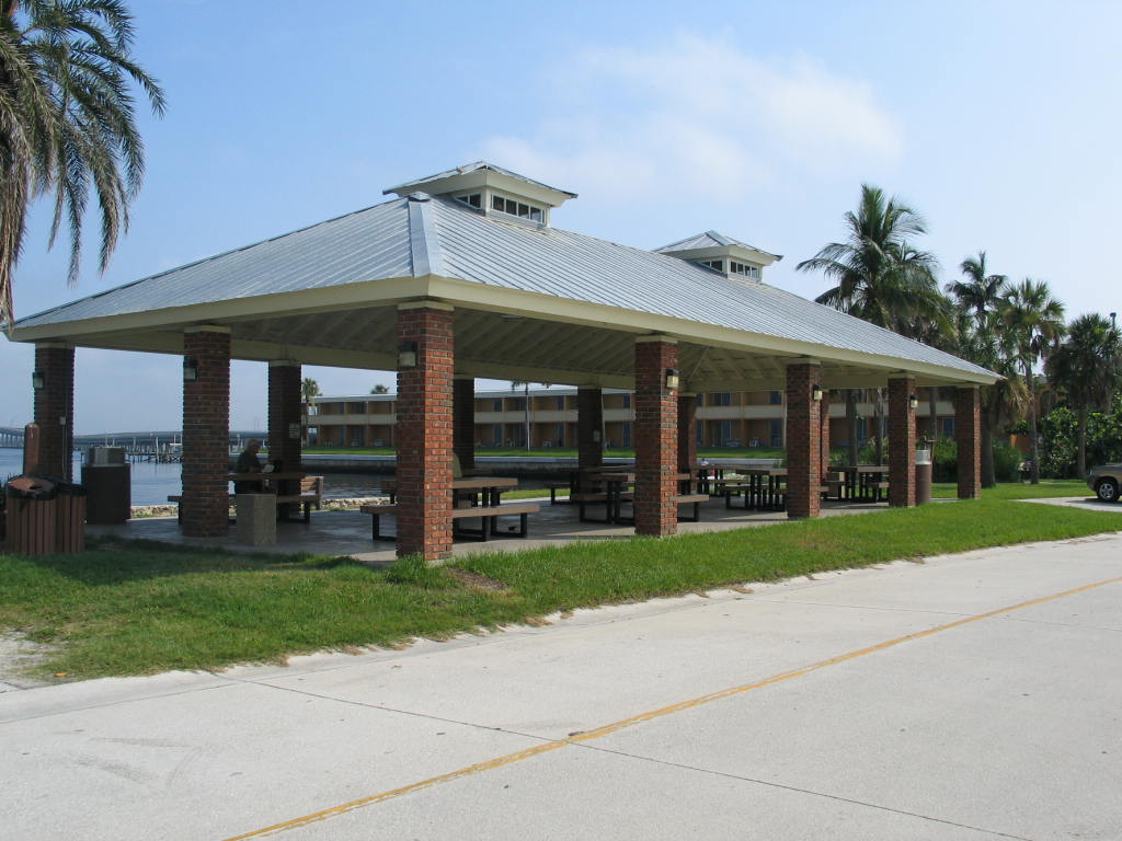 gilchrist large shelter with water in background